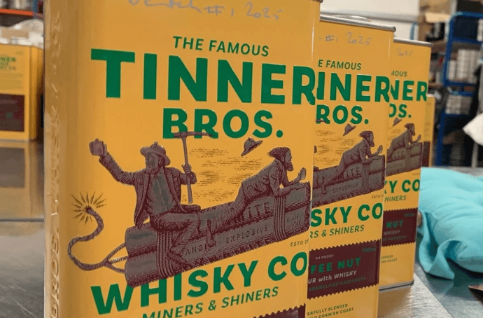 TINNER BROS TOFFEE NUT WHISKY LIQUEUR 0,7L LIKIER NA BAZIE WHISKY INSPIROWANY LEGENDAMI O GÓRNIKACH